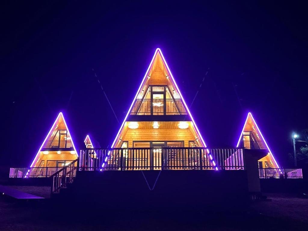 Romulus A-Frame